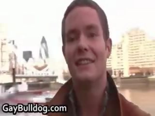 Ekstreme njeri homoseksual bythë qirje dhe kar duke thithur veprim 28 nga homosexualbulldog