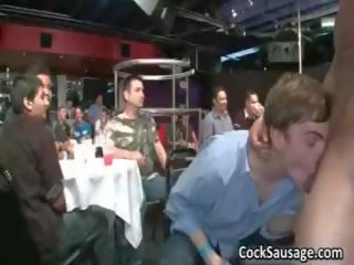 Απίστευτος φανταστικός γκέι phallus λουκάνικο πάρτι 3 με weeniesausage